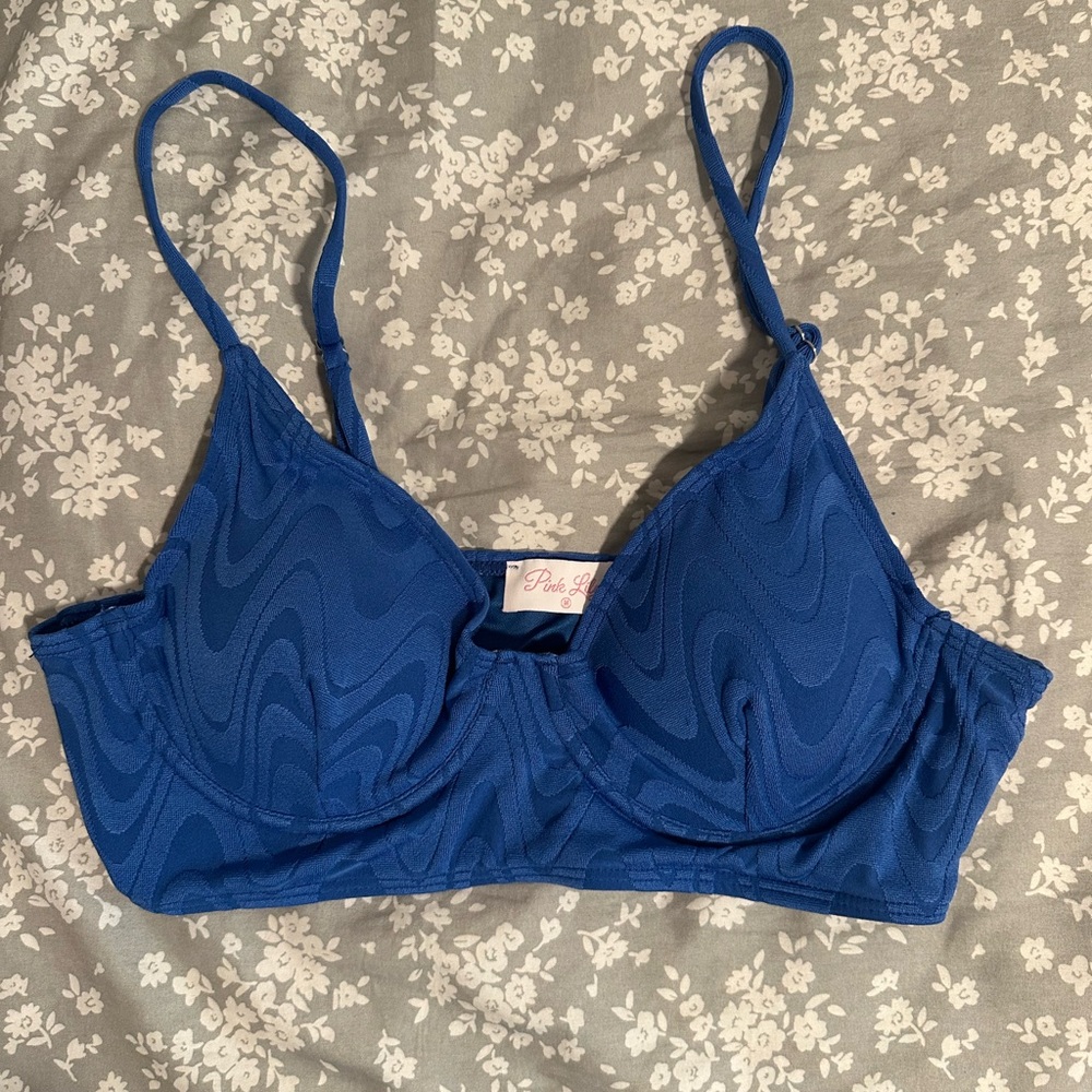 Pink Lily Blue Women's Bikini Swim Top